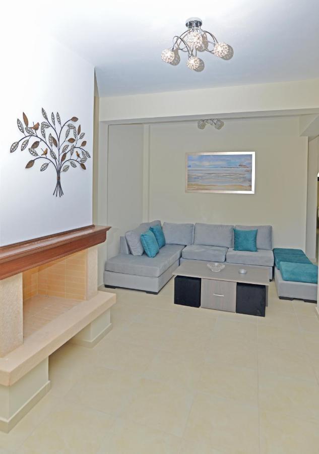 Villa Konstantinos 6 Bedrooms Aegina 외부 사진
