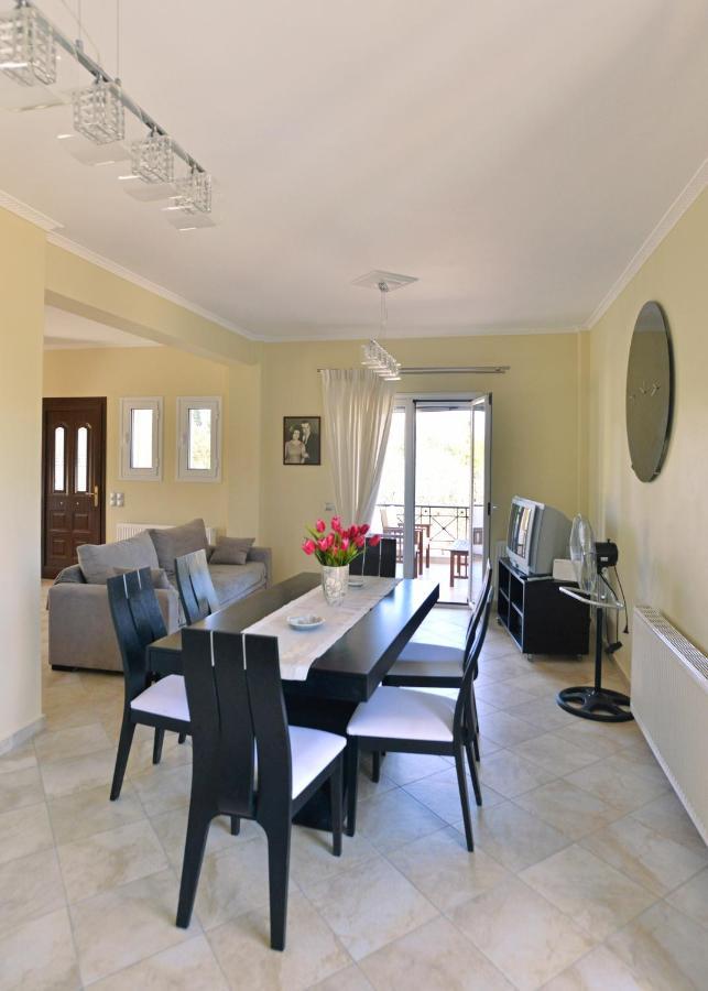 Villa Konstantinos 6 Bedrooms Aegina 외부 사진